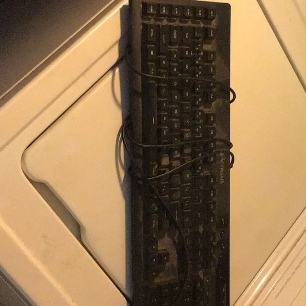 Old computer, and PC three bills and microphones they’re black and been usedonce